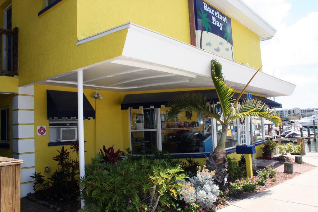 קלירווטר ביץ' Barefoot Bay Resort Motel מראה חיצוני תמונה