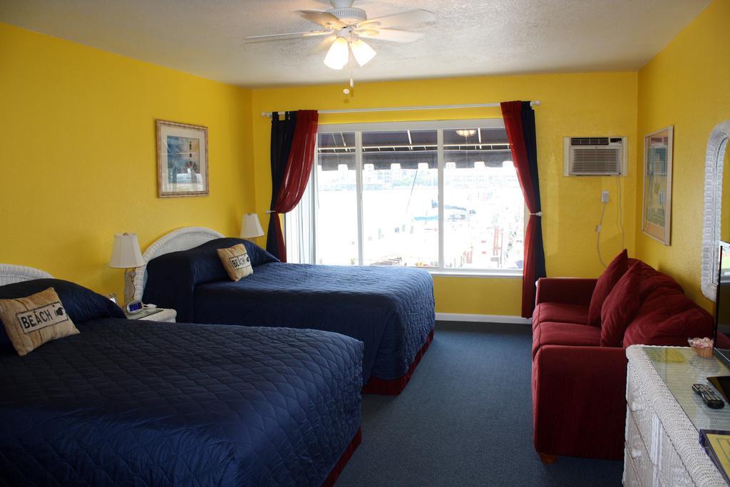 קלירווטר ביץ' Barefoot Bay Resort Motel מראה חיצוני תמונה