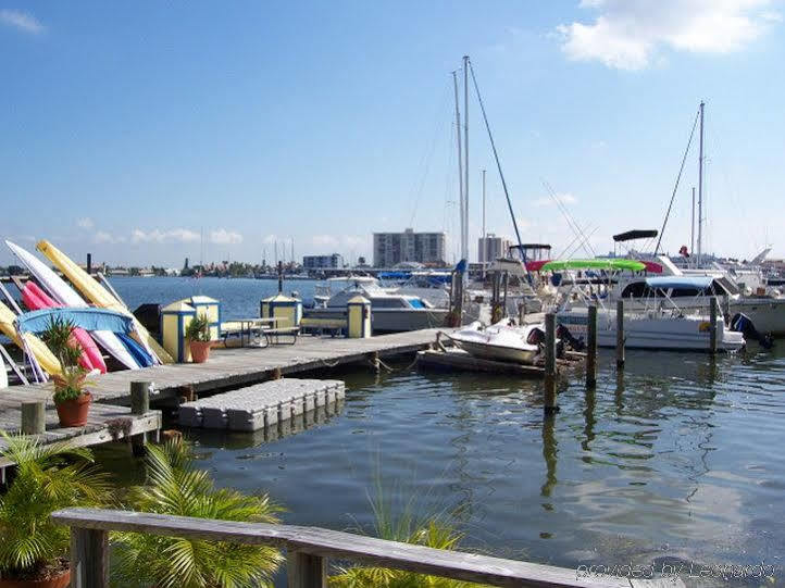 קלירווטר ביץ' Barefoot Bay Resort Motel מתקנים תמונה