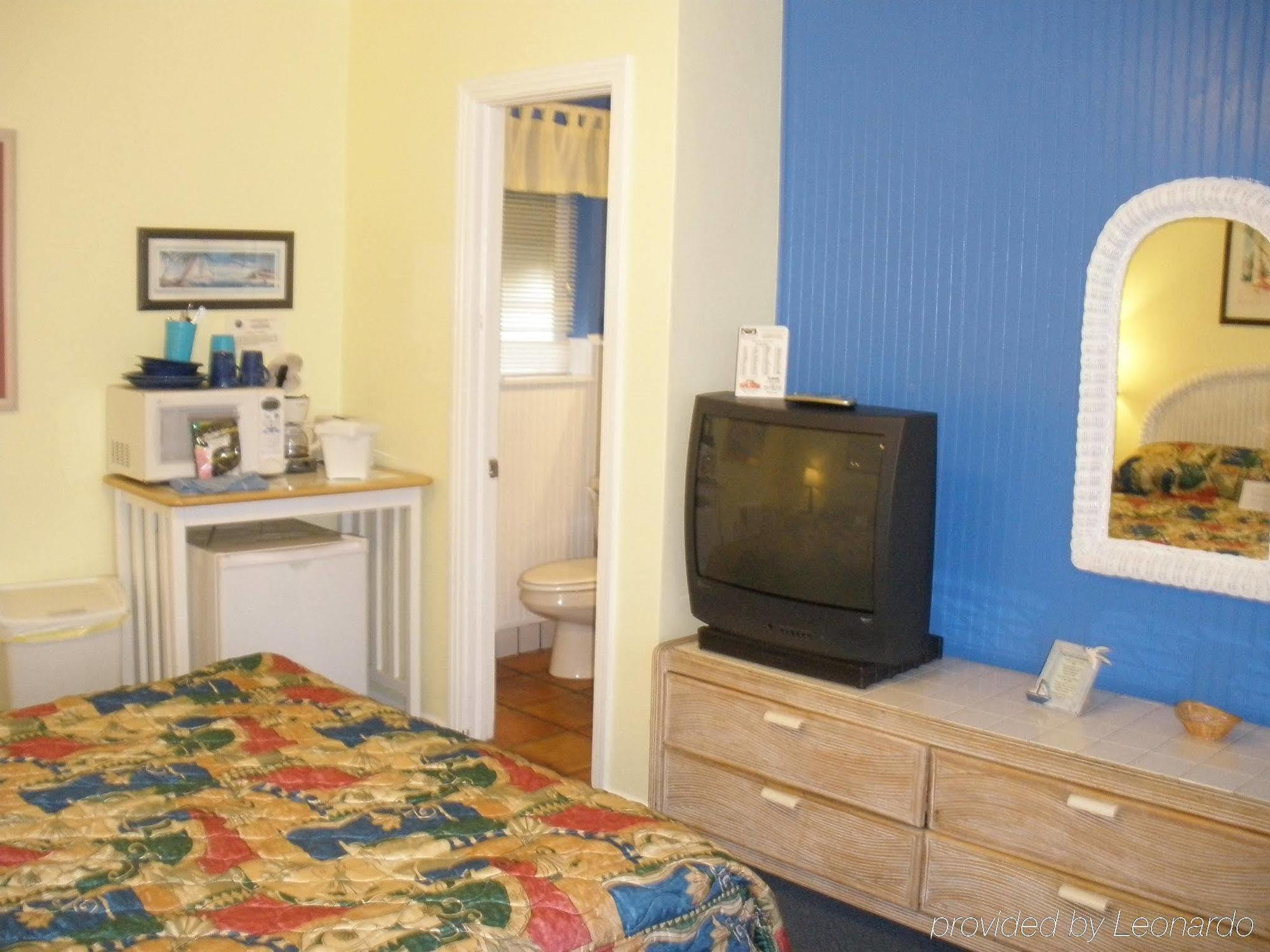 קלירווטר ביץ' Barefoot Bay Resort Motel חדר תמונה