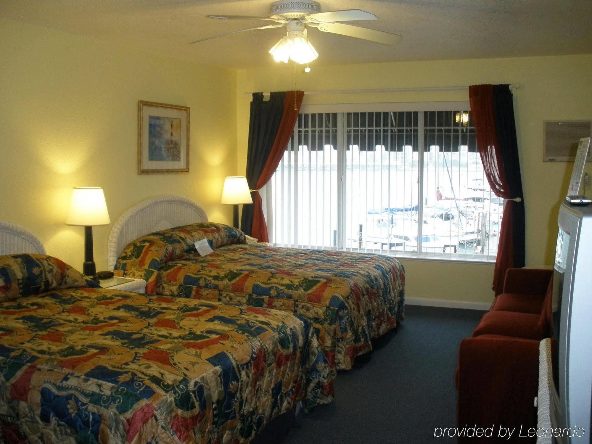 קלירווטר ביץ' Barefoot Bay Resort Motel חדר תמונה